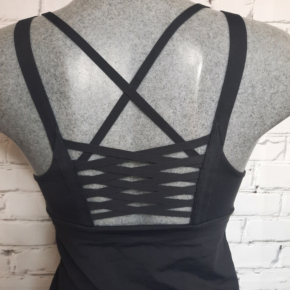 Lululemon hot to street yoga tank top size "6" - Picture 5 of 11